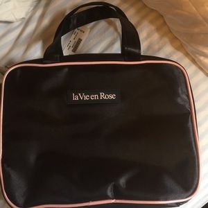 La vie en rose travel makeup bag with hook